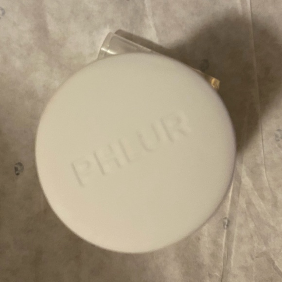 Phlur Strawberry Letter 🍓 2mL Decant Sample with Spray - Picture 4 of 5